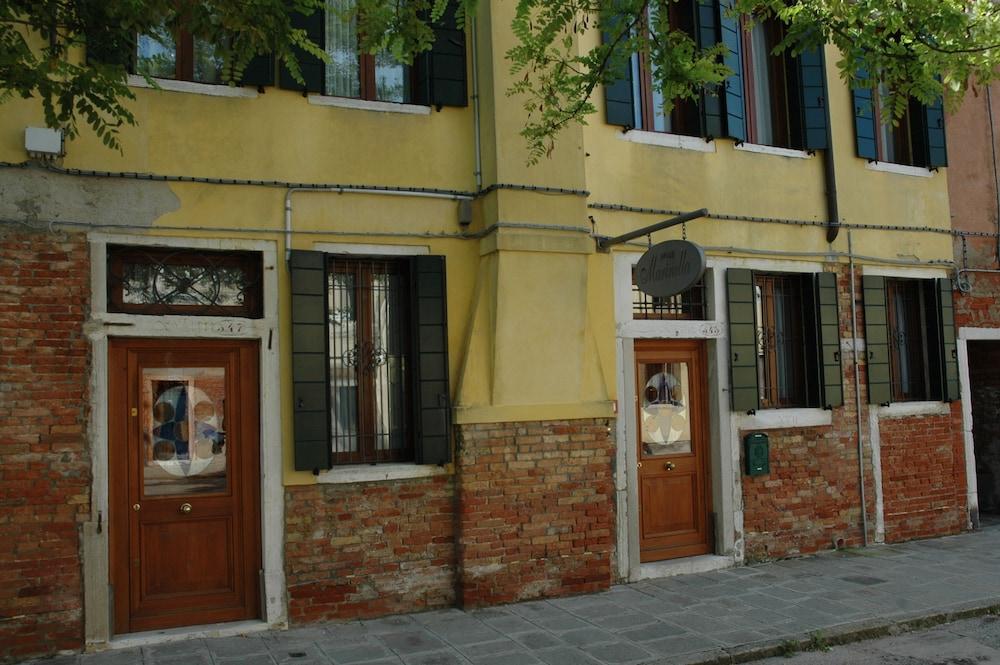 Alloggi Marinella Βενετία Εξωτερικό φωτογραφία